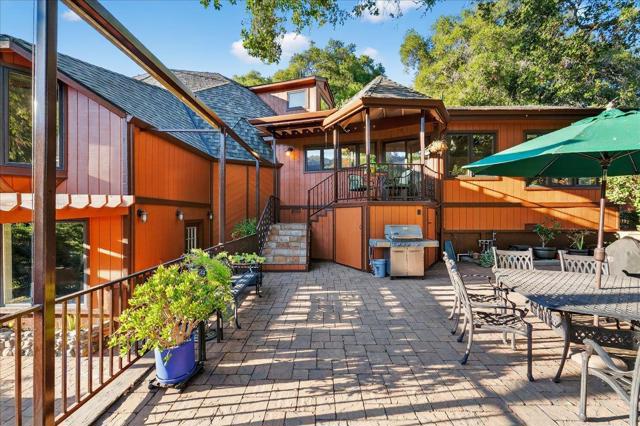 5224 Twin Falls Road, Morgan Hill CA: https://media.crmls.org/mediaz/0495f425-31a5-47dc-a48c-eca5b965ad71.jpg