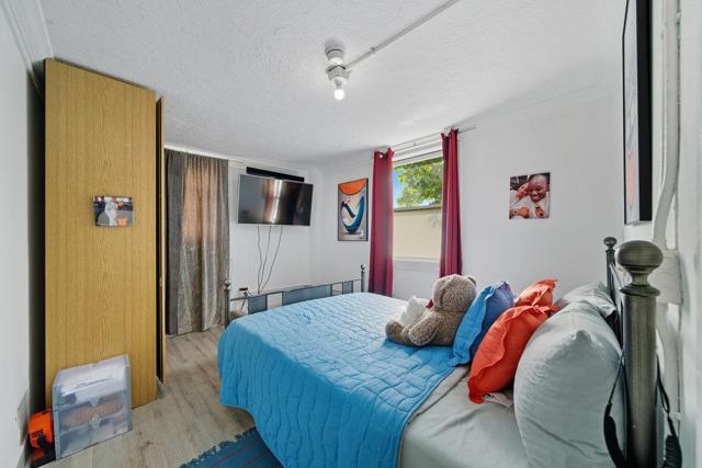 316 Napa Street, Vallejo CA: https://media.crmls.org/mediaz/0496c38f-a02a-4464-8fc7-4470628067ec.jpg