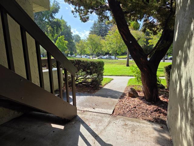 309 Tradewinds Drive, San Jose CA: https://media.crmls.org/mediaz/04983c3c-f9ea-49da-89e6-5d1481fb6d57.jpg