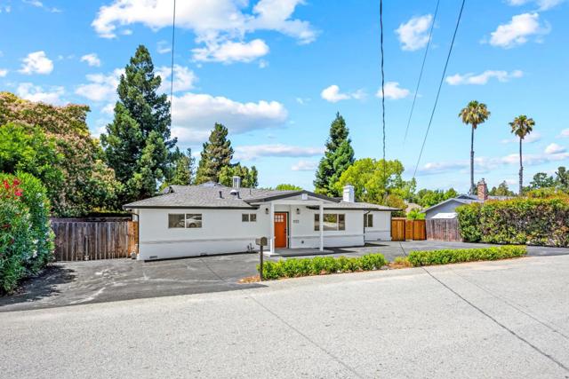 1133 Crowe Place, Concord CA: https://media.crmls.org/mediaz/0498430a-2918-484b-8204-0bacab7886bc.jpg