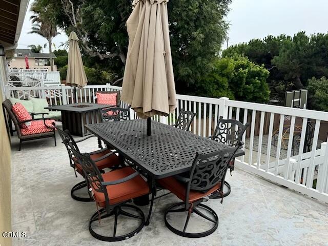 Detail Gallery Image 16 of 46 For 1021 Camino Real, Redondo Beach,  CA 90277 - 4 Beds | 2 Baths