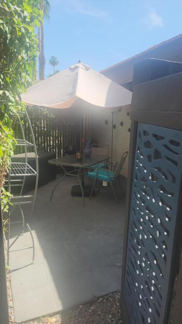 1478 S Camino Real, Palm Springs CA: https://media.crmls.org/mediaz/04994af9-5a0a-4315-8a26-8fb190d37ac5.jpg