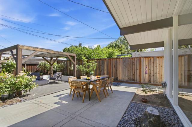 721 Stendhal Lane, Cupertino CA: https://media.crmls.org/mediaz/04996f43-5626-48ed-8101-b8d4fd9e2f75.jpg