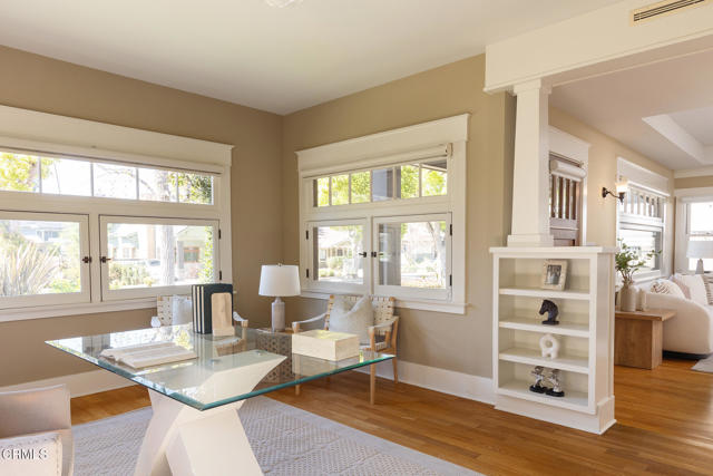 Detail Gallery Image 13 of 34 For 1030 Adelaine Ave, South Pasadena,  CA 91030 - 4 Beds | 3 Baths