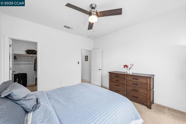 205 Goose Creek Ave, Brentwood CA: https://media.crmls.org/mediaz/0499e706-bf47-4776-8afb-9424462b7d1c.jpg