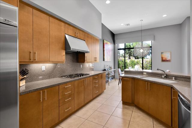 922 Alejo Vista, Palm Springs, CA 92262