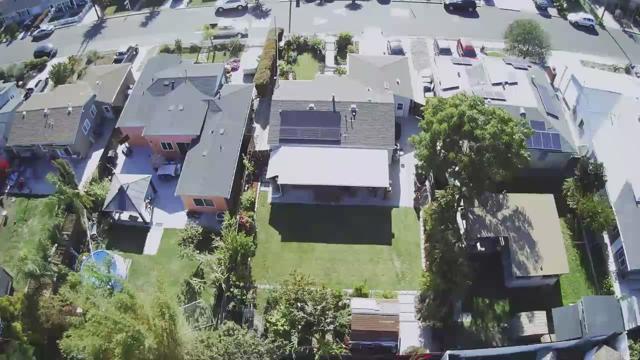4533 Olive Avenue, La Mesa CA: https://media.crmls.org/mediaz/049bf2b8-39f4-47b0-b3a9-e62351b0f6df.jpg