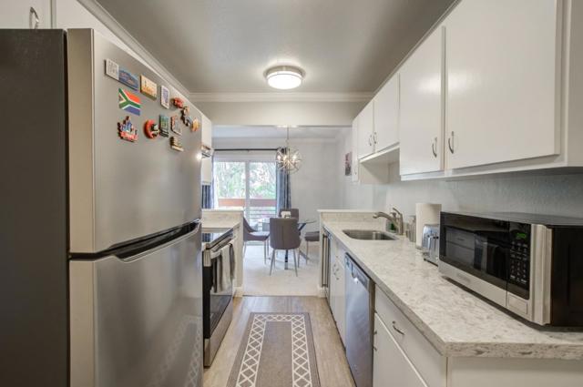 910 Beach Park Boulevard, Foster City CA: https://media.crmls.org/mediaz/049c6c38-b194-4d7b-bfcb-0edeafa23c70.jpg