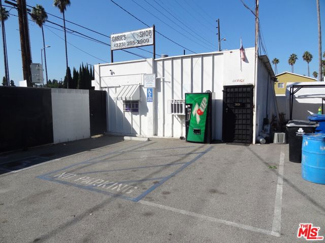 Image 2 for 3029 W 48Th St, Los Angeles, CA 90043