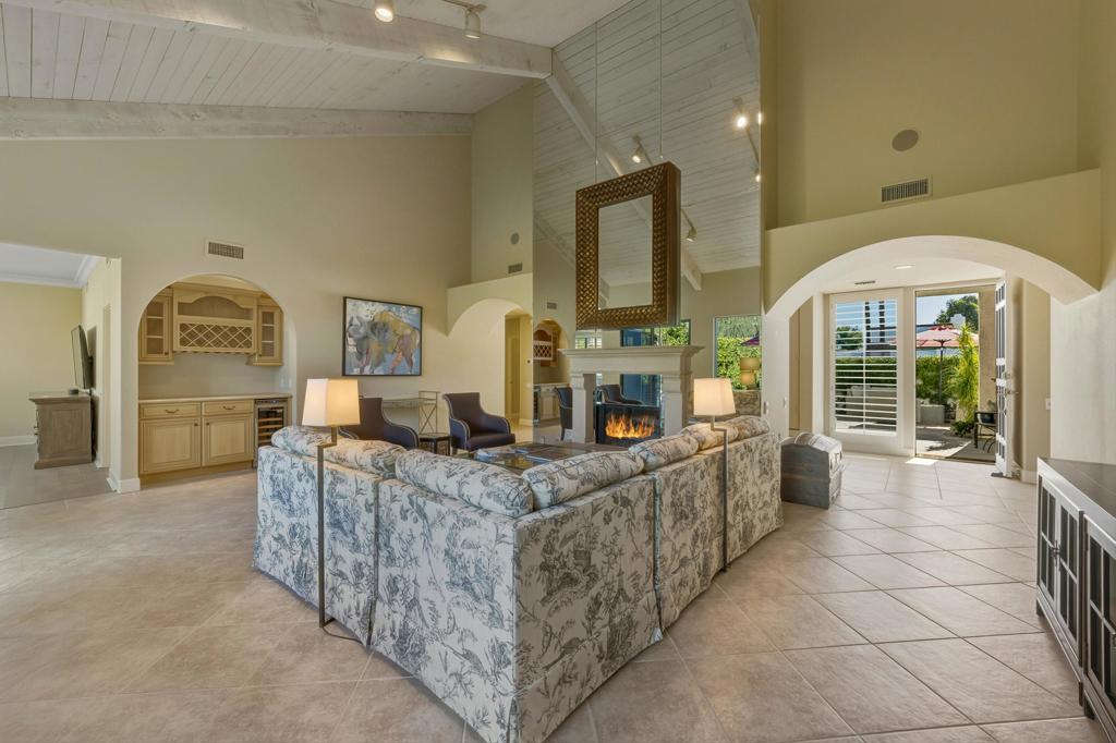 MLS #219140097DA image #15