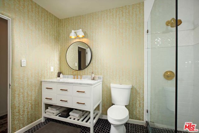 6749 Whitley Terrace, Los Angeles CA: https://media.crmls.org/mediaz/049e92c4-0e35-4334-a39a-11f5c9b28120.jpg