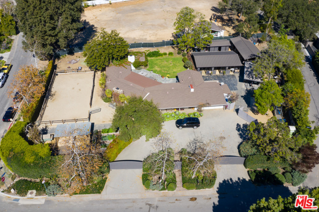 Image 2 for 13181 Riviera Ranch Rd, Los Angeles, CA 90049