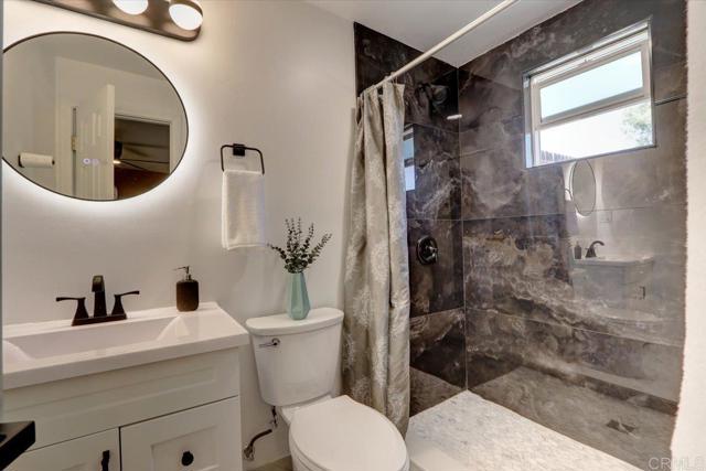 Detail Gallery Image 17 of 70 For 9579 Carlton Hills Blvd, Santee,  CA 92071 - 4 Beds | 2 Baths