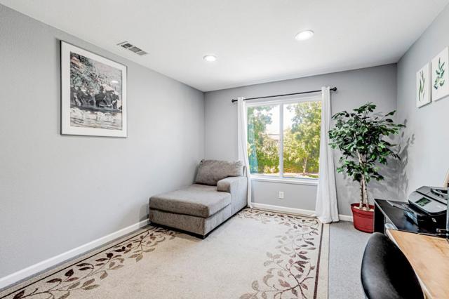 615 Heron Drive, Los Banos CA: https://media.crmls.org/mediaz/04a1058b-c7d2-48ae-908b-d7d70ae62739.jpg