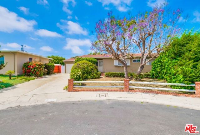 6005 Boeing Place, Los Angeles, California 90045, 2 Bedrooms Bedrooms, ,2 BathroomsBathrooms,Single Family Residence,For Sale,Boeing,24398995