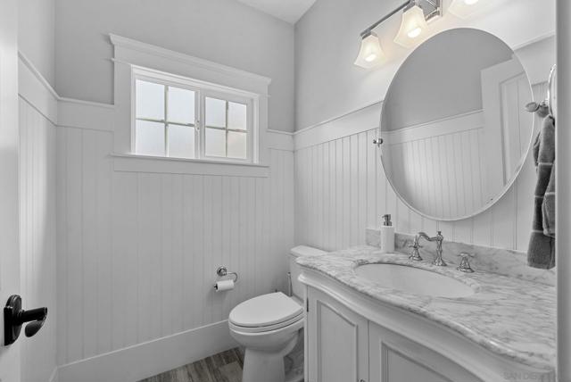 523 9th St, Imperial Beach CA: https://media.crmls.org/mediaz/04a3d646-90e8-46fe-878d-f356e1366c5e.jpg