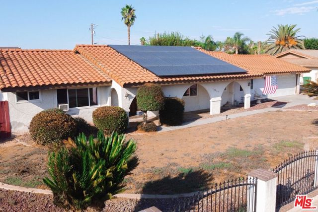 16065 Porter Avenue, Riverside CA: https://media.crmls.org/mediaz/04a3f19f-cdbd-4263-b1bf-1a3a76d7efa3.jpg