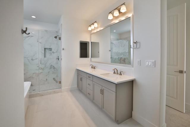 590 Santa Lucia Way, Marina CA: https://media.crmls.org/mediaz/04a4a488-8ab5-40db-a754-074906b0a53d.jpg