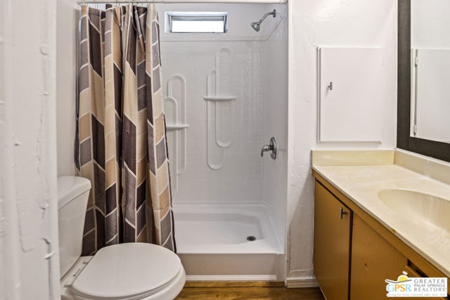 80 Dunes Circle, Cathedral City CA: https://media.crmls.org/mediaz/04a77fa4-98f6-425c-a390-683e74492b96.jpg