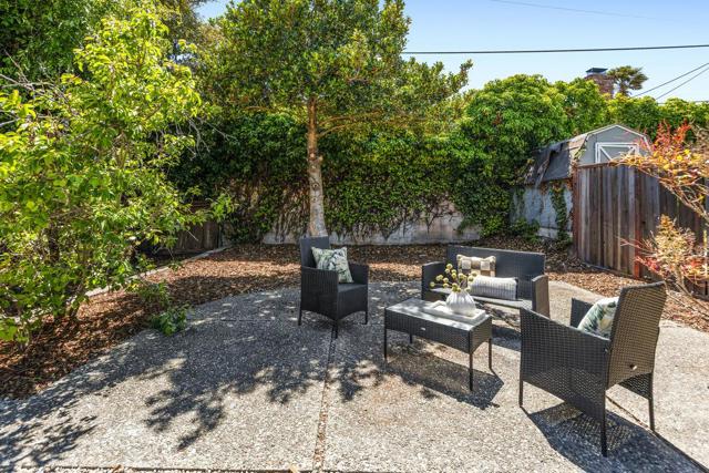 753 Cypress Avenue, San Bruno CA: https://media.crmls.org/mediaz/04a85c60-1d1d-427a-8492-5e1c9ea1c434.jpg