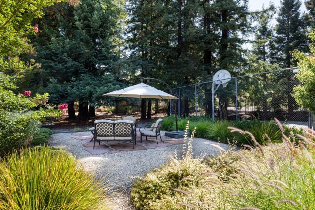 13456 Mandoli Drive, Los Altos Hills CA: https://media.crmls.org/mediaz/04a868fb-92df-4890-afd7-342a41c2a75c.jpg