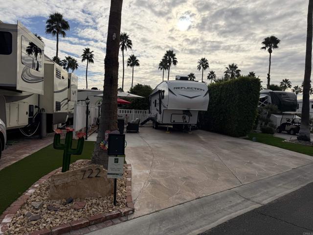 Detail Gallery Image 3 of 8 For 69411 Ramon Rd., Cathedral City,  CA 92234 - – Beds | – Baths