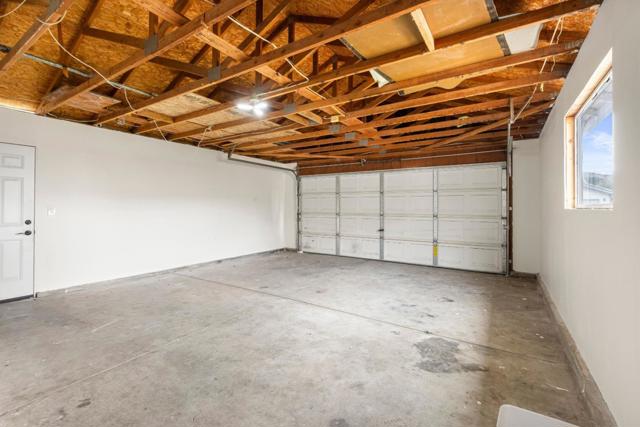 46315 Pine Meadow Drive, King City CA: https://media.crmls.org/mediaz/04aa597a-548c-489c-aa77-d202f4360c67.jpg