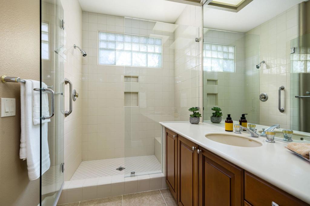 MLS #219136684DA image #26