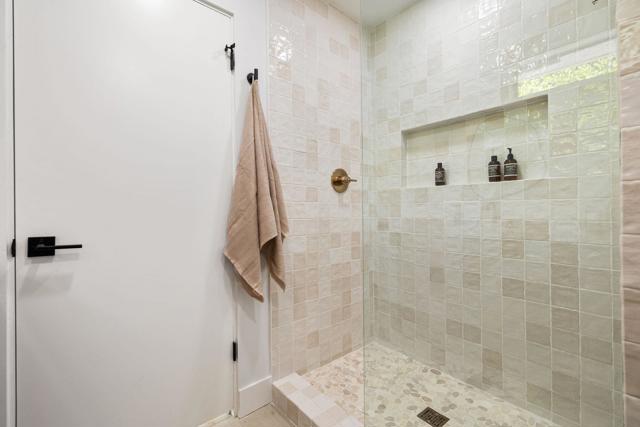 34 Lincoln Place, Rancho Mirage CA: https://media.crmls.org/mediaz/04ab1bb9-9772-4fc4-b30c-ad45e605cd9c.jpg