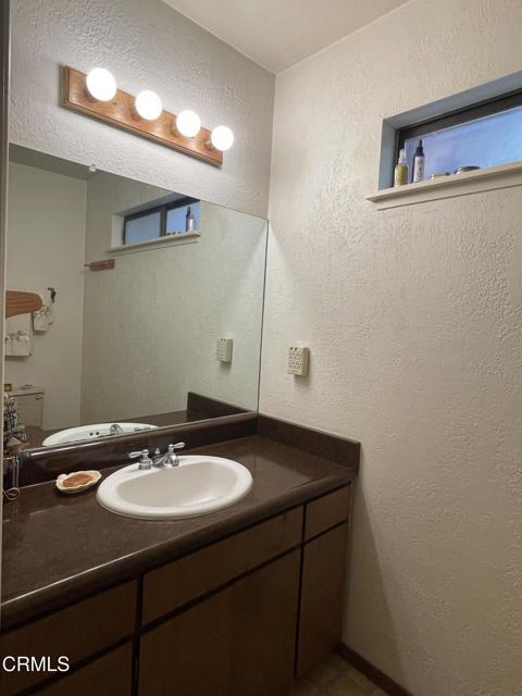 32691 Pearl Drive, Fort Bragg CA: https://media.crmls.org/mediaz/04ab95f5-3d8a-4e01-875d-69a533589555.jpg