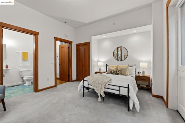 105 Vicente, Berkeley CA: https://media.crmls.org/mediaz/04abe0ea-f79d-4bc8-a4d2-42db2a0aa126.jpg