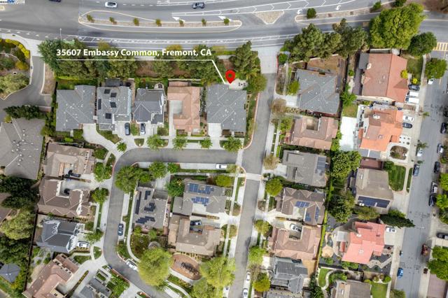 35607 Embassy Common, Fremont CA: https://media.crmls.org/mediaz/04ac7a2b-77e0-4905-a1ab-30500d61cec1.jpg