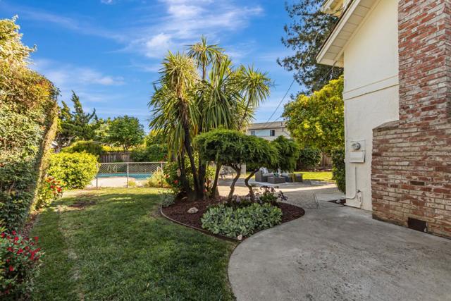 3554 Andrea Court, San Jose CA: https://media.crmls.org/mediaz/04ad2357-4566-48eb-af86-cb54fa571189.jpg