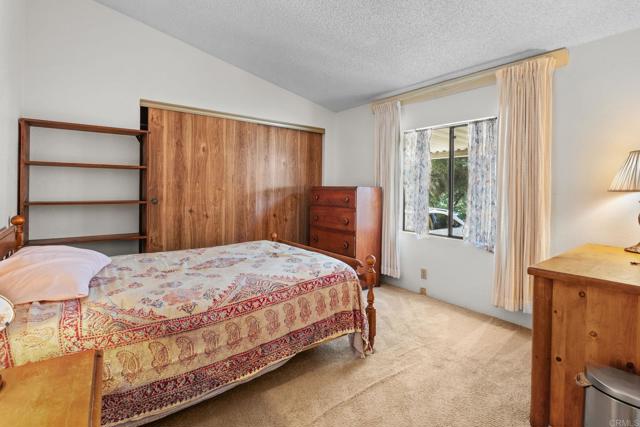 28890 Lilac Road, Valley Center CA: https://media.crmls.org/mediaz/04ae0fa5-f532-407f-a920-38b4761d2809.jpg