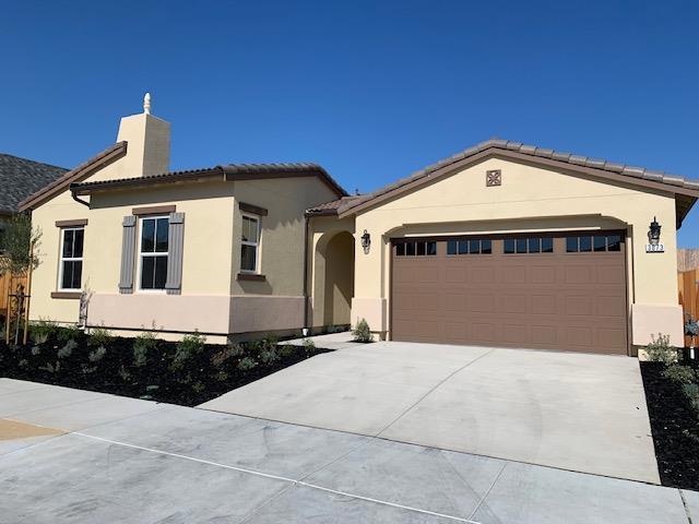 3073 Arroyo Drive, Marina CA: https://media.crmls.org/mediaz/04ae6b4a-2857-41d9-9363-1aac8af4693c.jpg