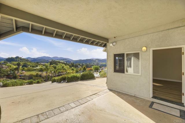 Detail Gallery Image 49 of 56 For 6802 Pakama Ln, Vista,  CA 92084 - 4 Beds | 4 Baths