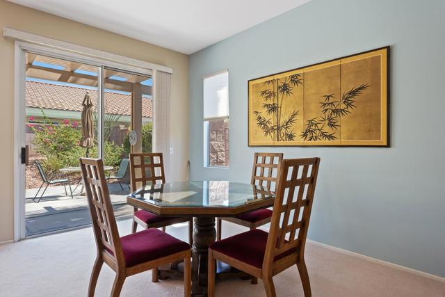 37410 Medjool Avenue, Palm Desert CA: https://media.crmls.org/mediaz/04b01b64-ea7a-4572-bd41-97dfc980048b.jpg