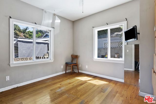 1947 Whitmore Avenue, Los Angeles CA: https://media.crmls.org/mediaz/04b1ddd2-c3e0-4c52-98da-fab75f61e085.jpg