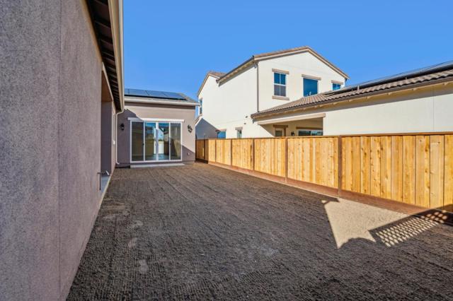 3068 El Capitan Drive, Marina CA: https://media.crmls.org/mediaz/04b2bd5b-990a-40ba-8ef9-ae8605155405.jpg