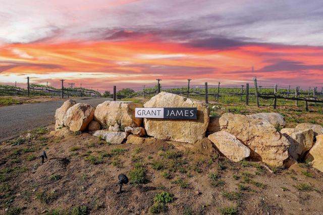 25260 E Old Julian Hwy, Ramona CA: https://media.crmls.org/mediaz/04b3c0d7-caa4-4943-8b03-64b5e28cfd5d.jpg