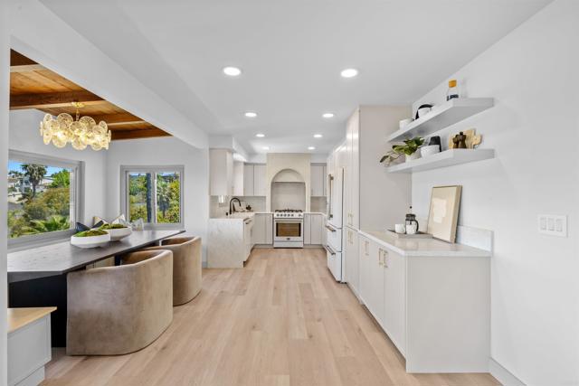5740 Daffodil Lane, San Diego CA: https://media.crmls.org/mediaz/04b49964-3221-43d8-a451-456b0e0184b9.jpg