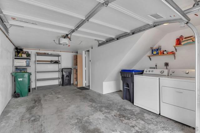 3238 Via Alicante, La Jolla CA: https://media.crmls.org/mediaz/04b4f21c-97b0-45e8-b172-cc1ea119378f.jpg