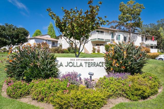 3157 Evening Way, La Jolla CA: https://media.crmls.org/mediaz/04b5d9aa-91db-4638-bbf3-dbd7271b2b2d.jpg