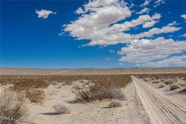 Detail Gallery Image 15 of 22 For 67090 Sunny Sands Dr, Joshua Tree,  CA 92252 - – Beds | – Baths