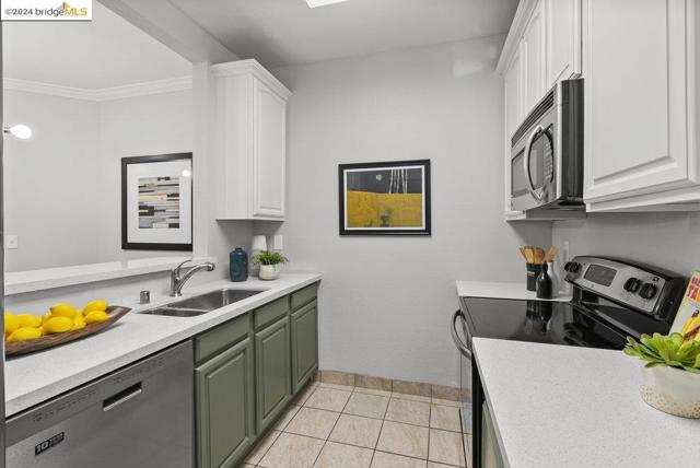 Image 14 of 47 For 330 Park View Ter  104