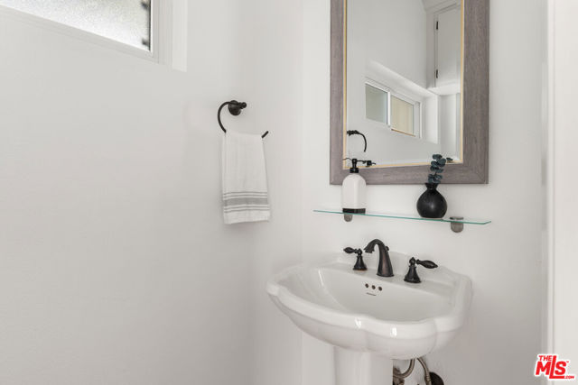 1127 9th Street, 103 photo 15