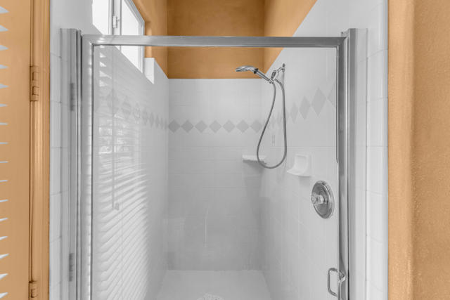 Image 35 of 96 For 42780 Caballeros Drive