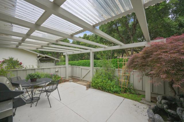 5201 Cribari-Hills, San Jose CA: https://media.crmls.org/mediaz/04b86a9e-3561-4b3b-a294-05682245430a.jpg