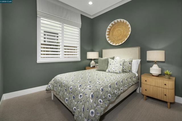 17576 Bushwick Lane, Lathrop CA: https://media.crmls.org/mediaz/04b8d349-aa96-43b2-8c97-630ca8b56928.jpg