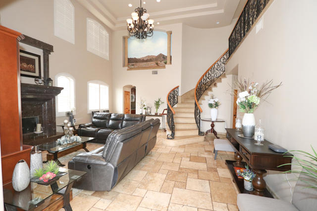 Image 4 of 36 For 31575 El Toro Road